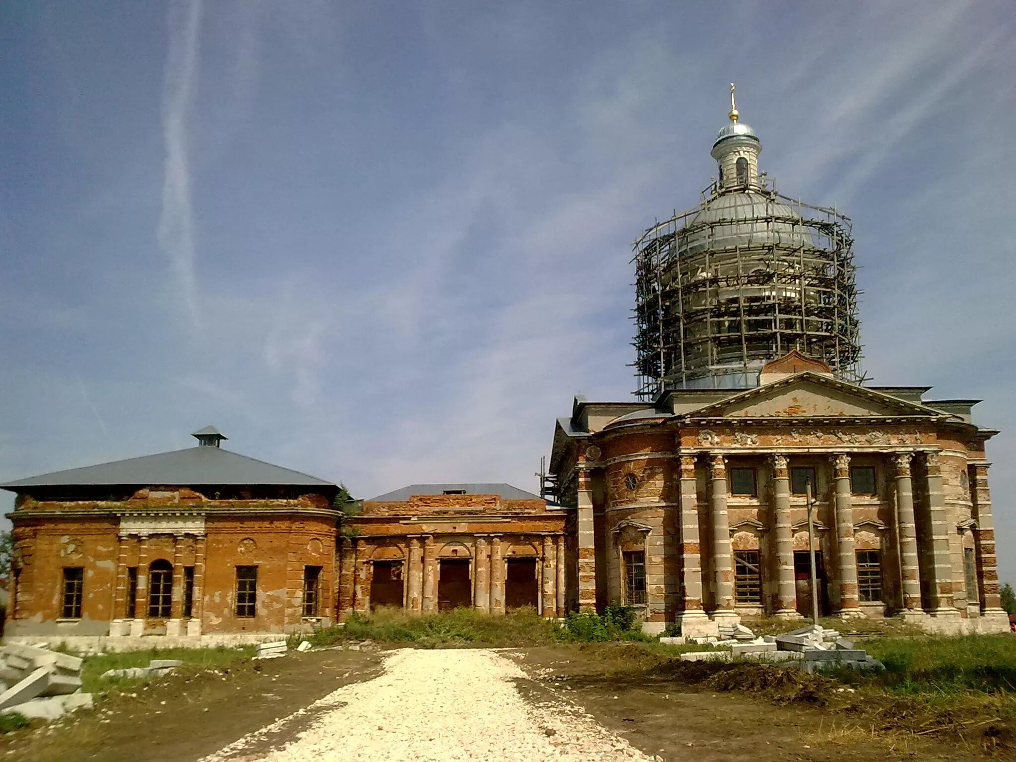 Церковь иконы божией матери знамение, тула. Усадьба баженова глазово тульская область. Село воскресенское тульская область храм. Заброшенные церкви ефремовского района. Заброшенные церкви тульской области.