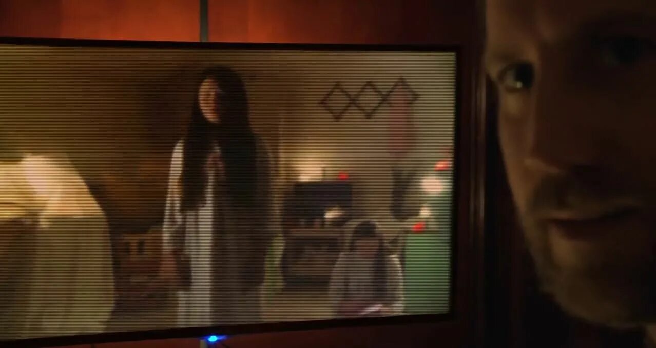 паранормальное явление 3 призраки. отель призраков 2023 сюжет. паранормальное явление 5: призраки в 3d (2015).