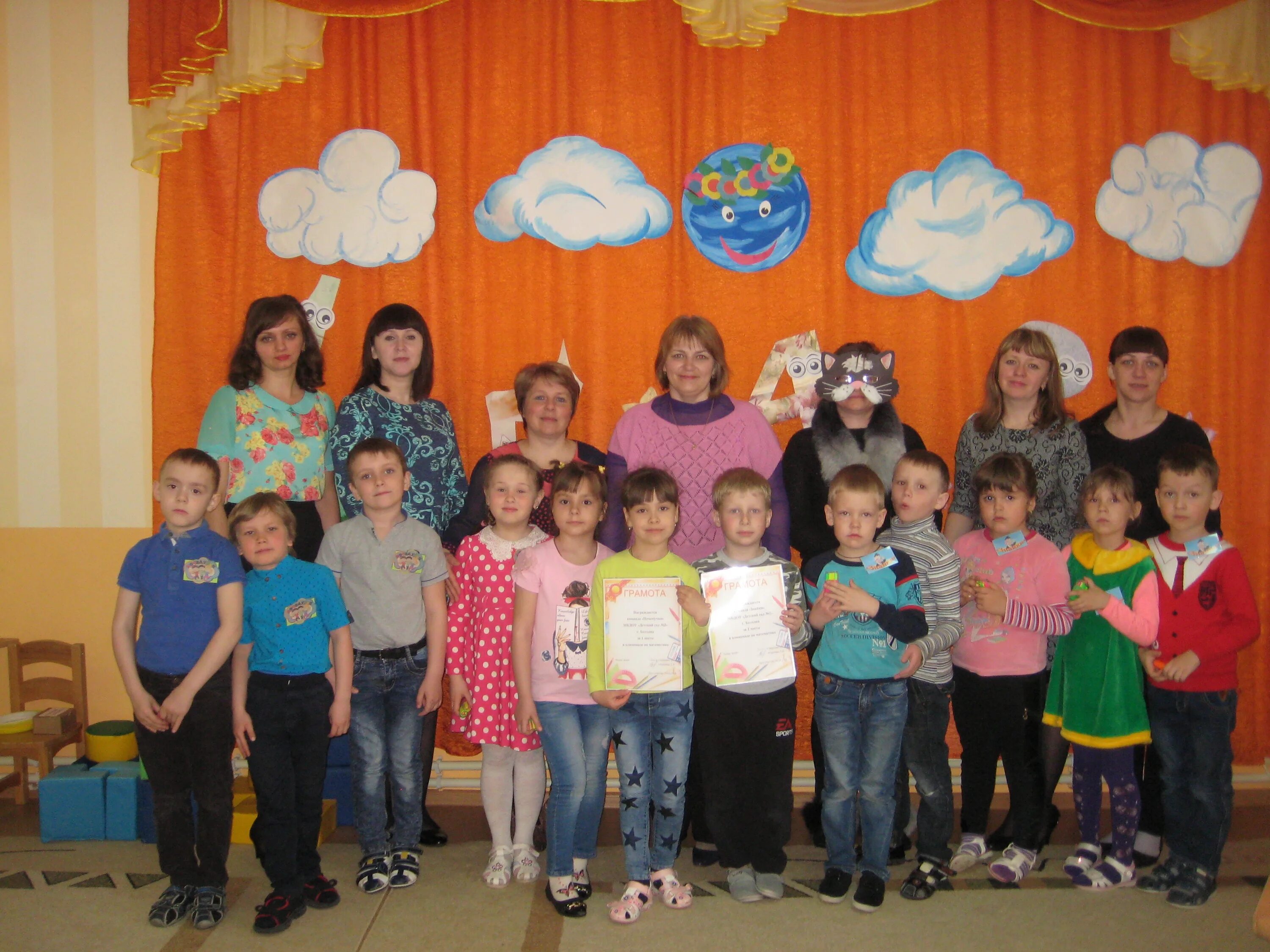 Болхов улица ленина гимназия. Болхов улица апухтина, 11. Детский сад 4 болхов. Болхов декабристов 32. Сад 2 болхов.