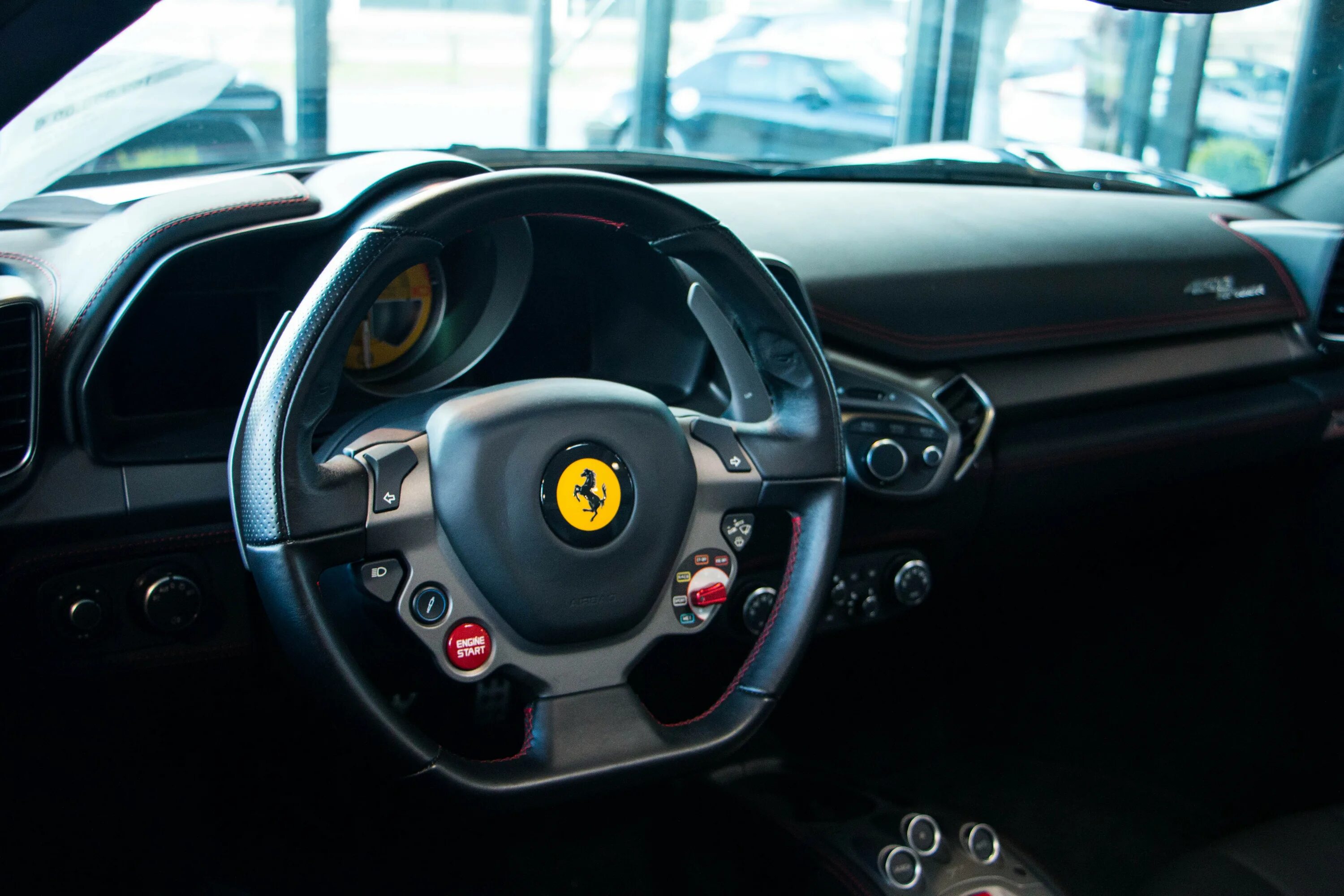 Руль ferrari 458. Феррари 458 speciale салон. Ferrari 458 Interior. Руль Ferrari 458 Italia. Ferrari 458 speciale салон.