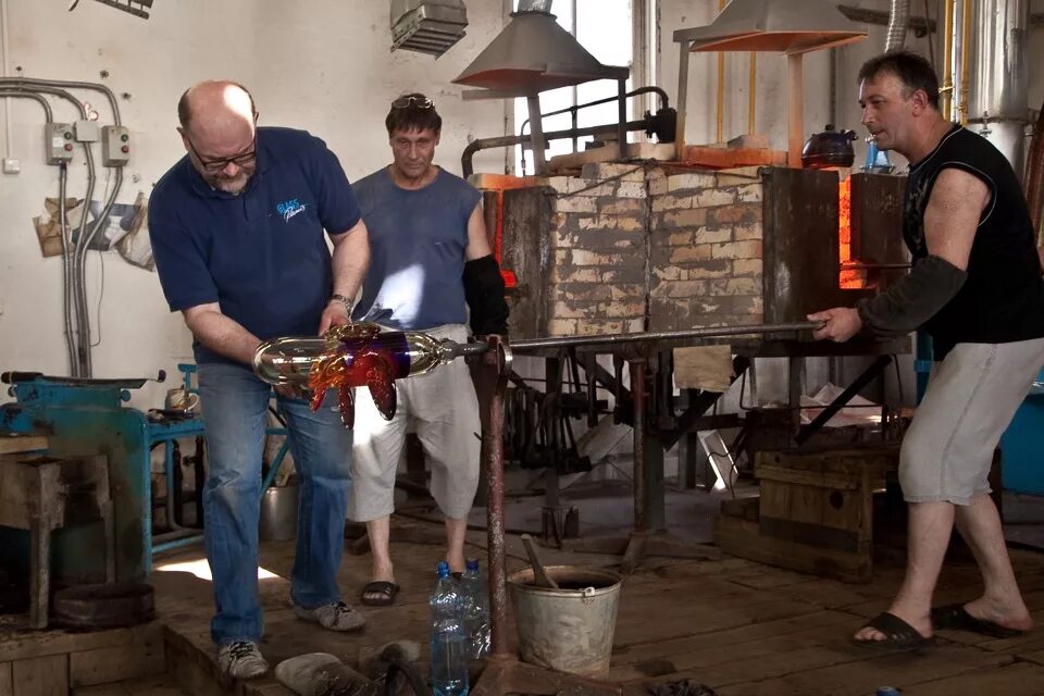 Электрослесарь по ремонту электромашин. Никольск работа вакансии. Никольск работа вакансии. Вакансии в никольском тосненского. Вахта профессия стропальщик.