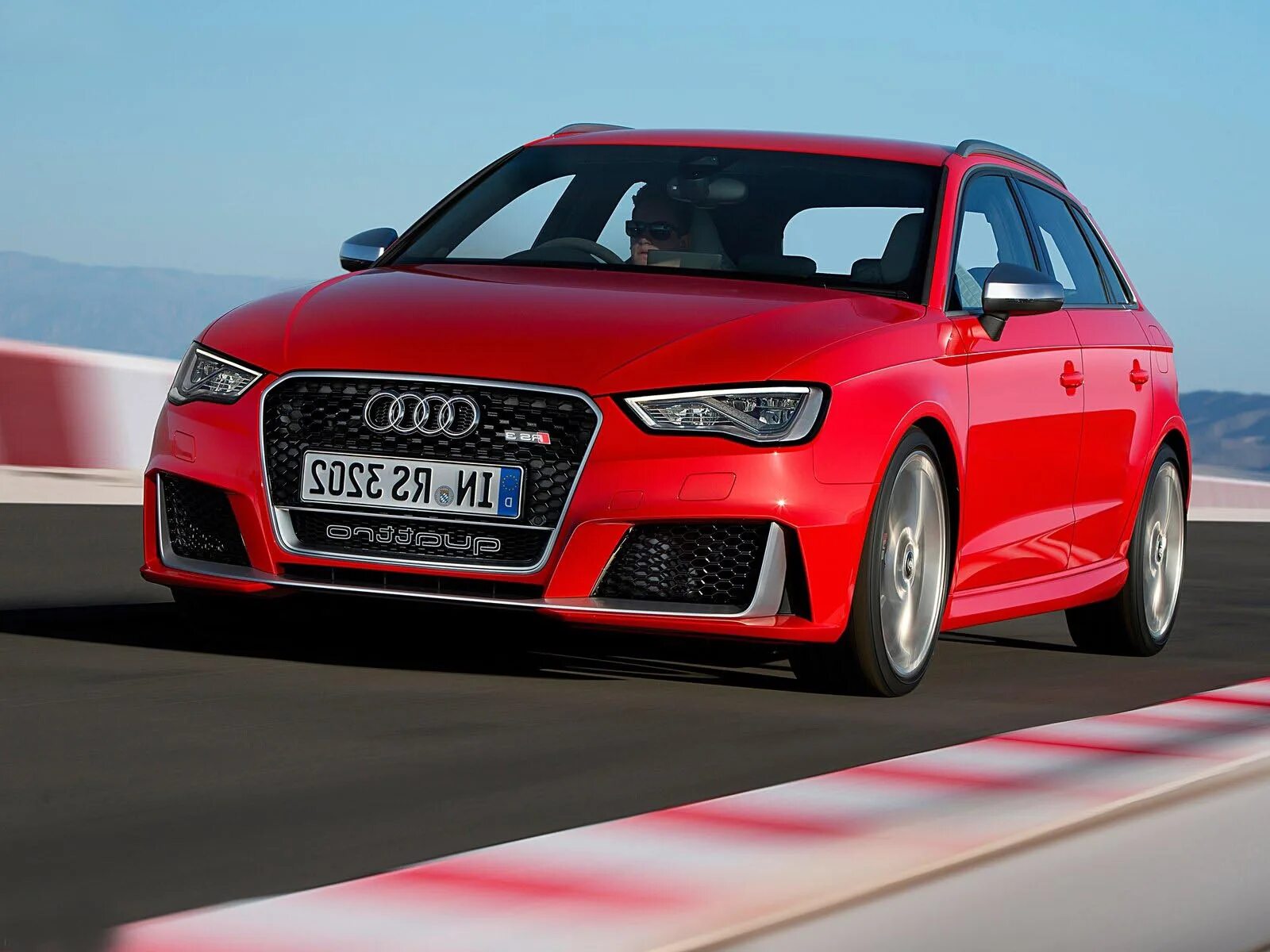 Сделай ауди. Audi rs3 2016. ауди рс 3 8v. audi rs3 sportback race. ауди рс 3 спортбэк новая.