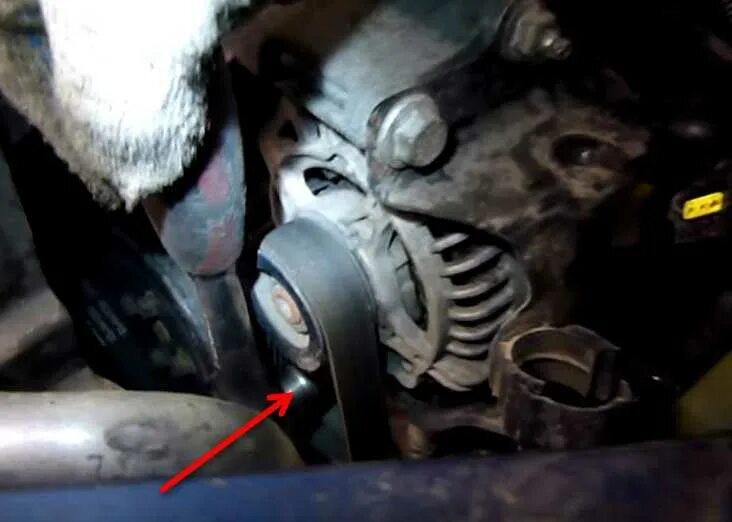 6. Генератор форд фокус 2 1. 6. Снятие генератора форд фокус 2. Болт генератора форд фокус 2.