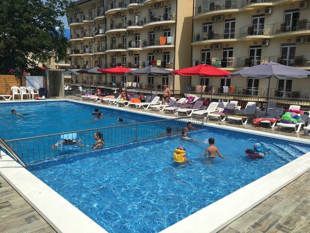 гостиница акрополь геленджик. дивноморское отель прометей 3. дивноморское гостиницы с бассейном. диво плаза в дивноморском. дивноморское гостиница престиж.