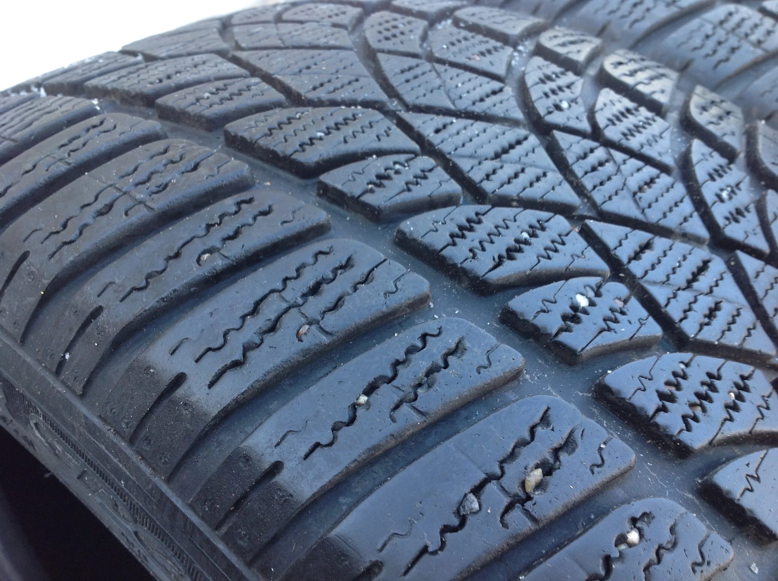 Dunlop sp winter sport 3d. 255 45 r18 зима. Nokian hakkapeliitta 7 новая. Continental contiwintercontact ts830. 255 45 r18 зима.