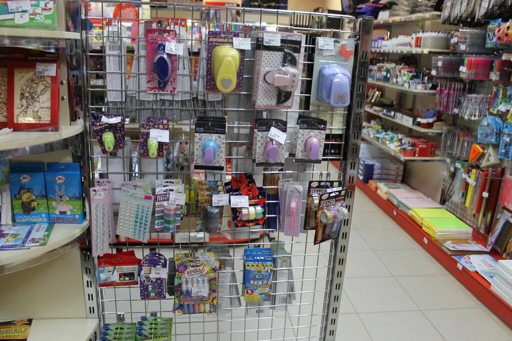 Можгинская улица 60а. Кругозор можга. Канцтовары можгинская ул можга. Кругозор можга. Можга магазины.