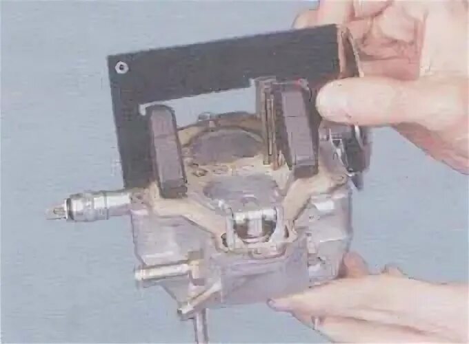 уровень карбюратора солекс 2108. поплавковая камера карбюратора ваз 2108. регулировка уровня топлива в карбюраторе солекс 2108. зазор поплавка карбюратора солекс 21083. уровень поплавка солекс 21083.