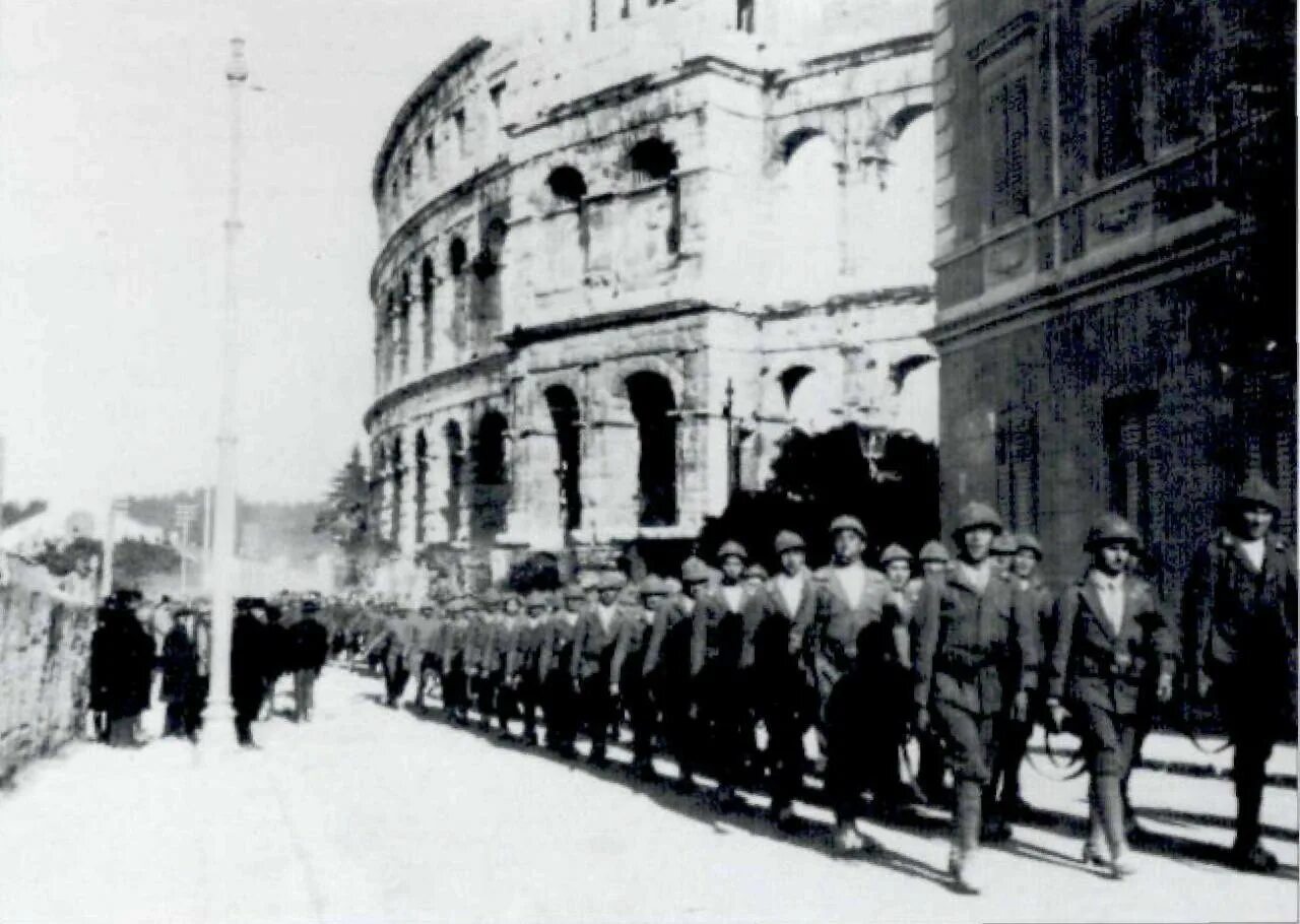 Италия после первой мировой войны 1920. Революция в Италии после первой мировой войны. Италия после первой мировой войны фото. Италия в первой мировой.