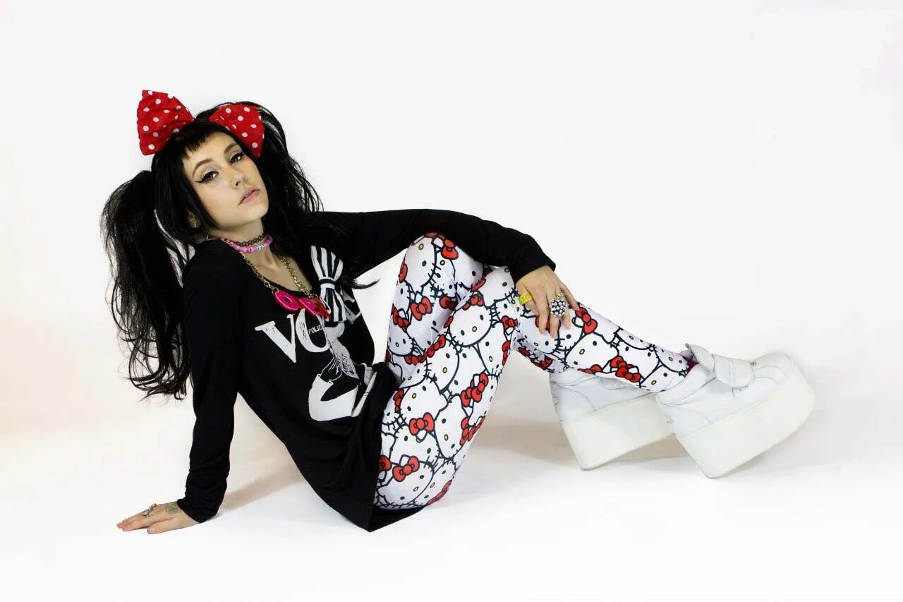 Кофта с хеллоу китти твое. Картинки со словом hello. Hello wear. Hello wear. Hello wear.