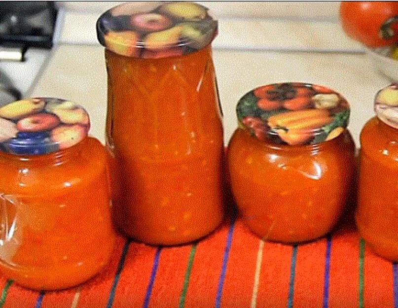 Икра патиссонов на зиму рецепты пальчики оближешь. Кабачковая икра с перцем. кабачковая икра с болгарским перцем. икра из кабачков с помидорами и болгарским перцем. кабачковая икра и перец на зиму.