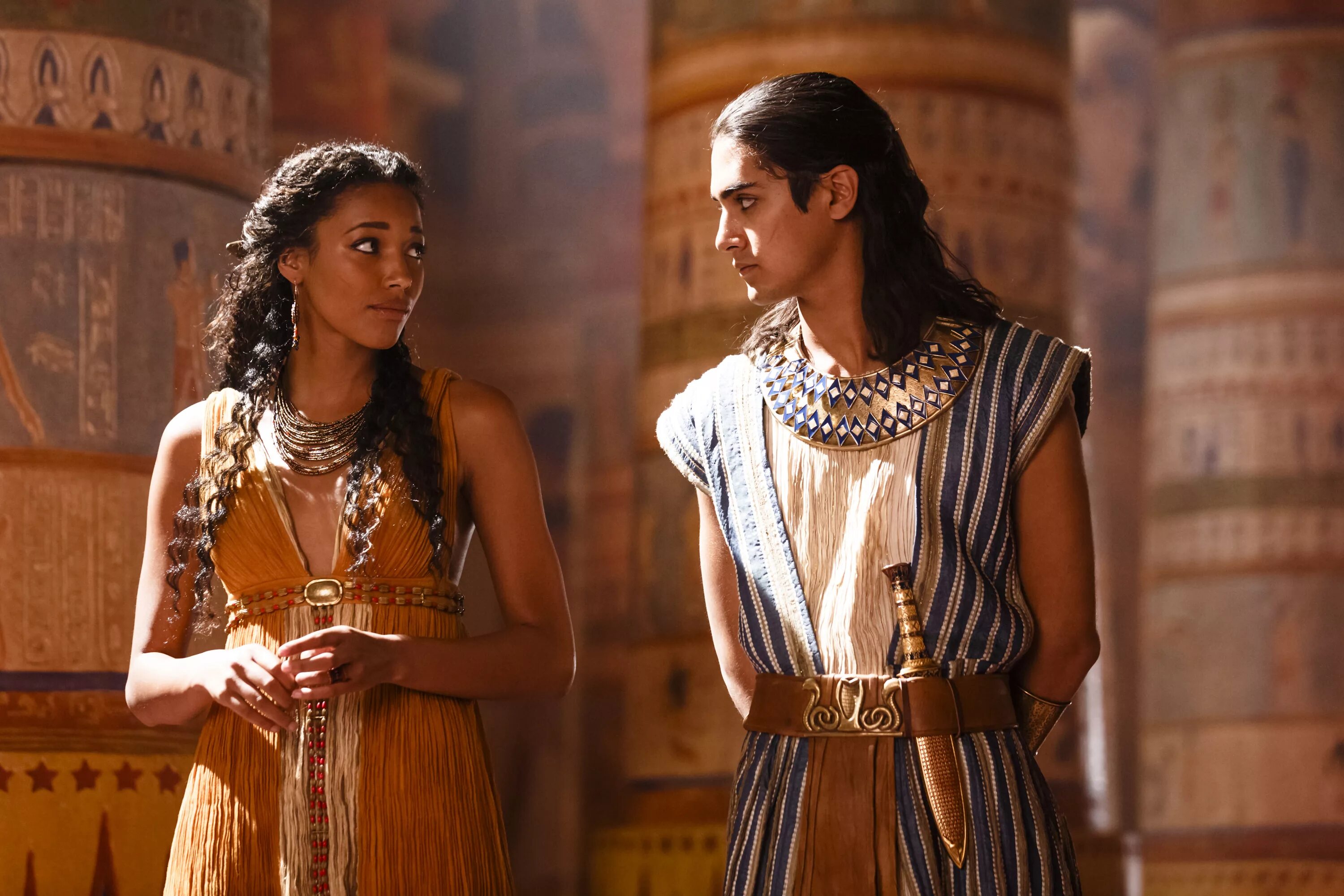 Тут кадры из фильма tut 3 night event Google Search Avan jogia, Egyptian fashion, Spike tv