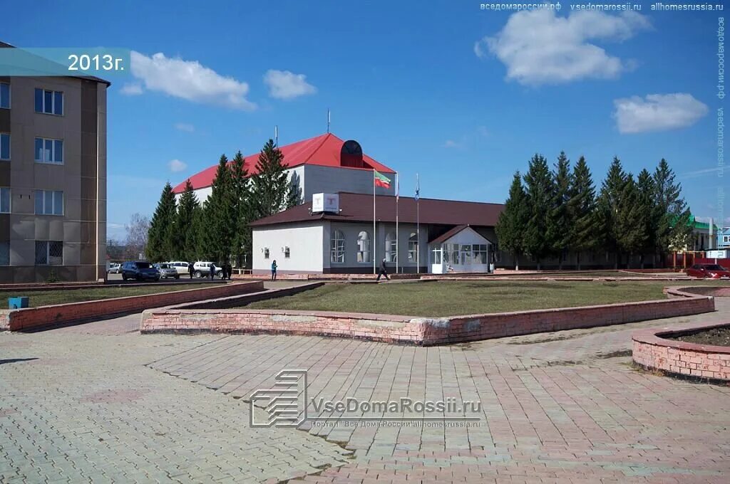 Почта нурлат школьная. Почта россии график работы. Требуется продавец в табачный магазин объявление фото. Бухгалтер в библиотеке нурлат. Почта нурлат график.