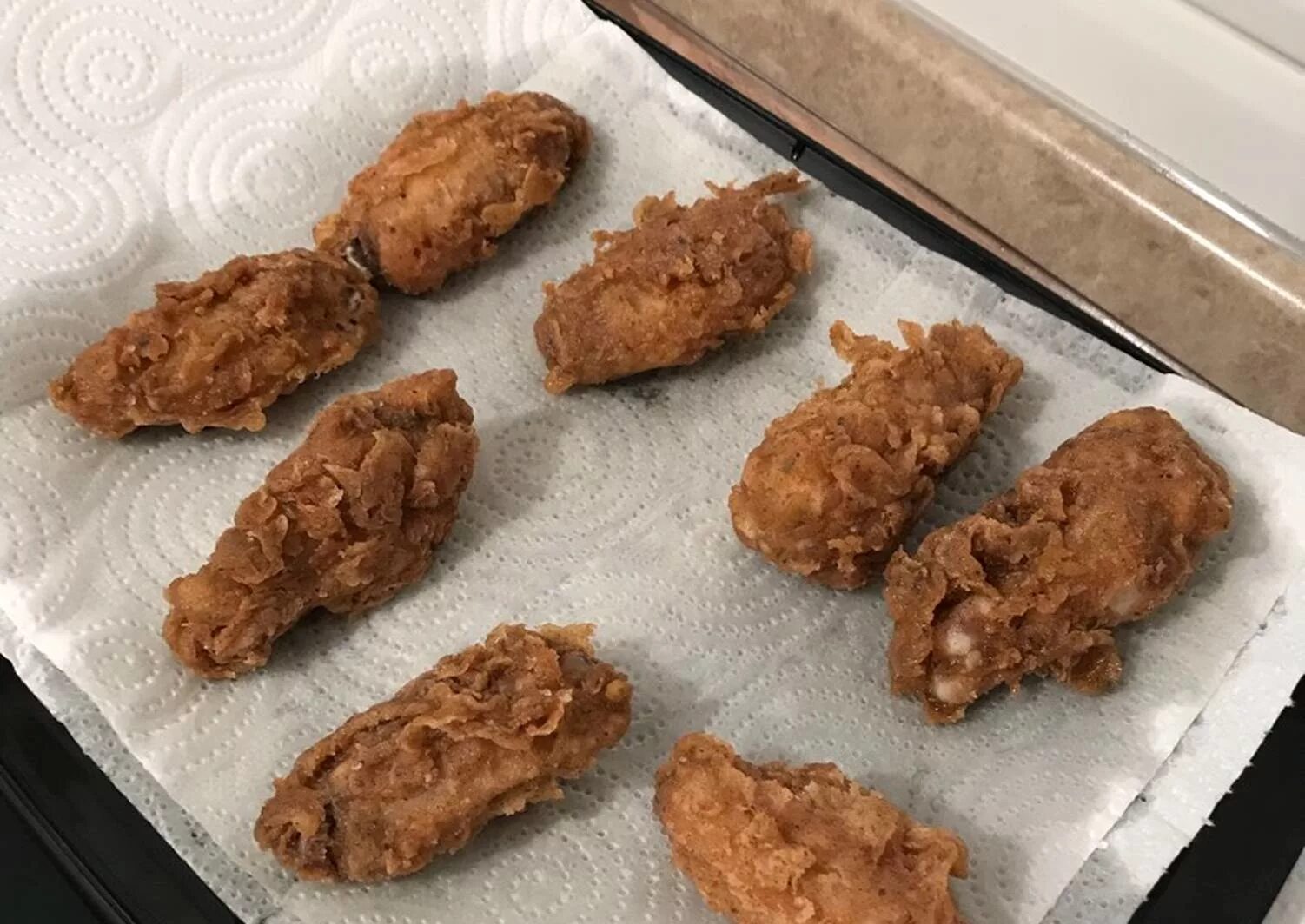 куриные крылышки кфс. кфс крылышки 24 шт. как приготовить острые крылышки kfc. панировка для крыльев kfc. как приготовить острые крылышки kfc.