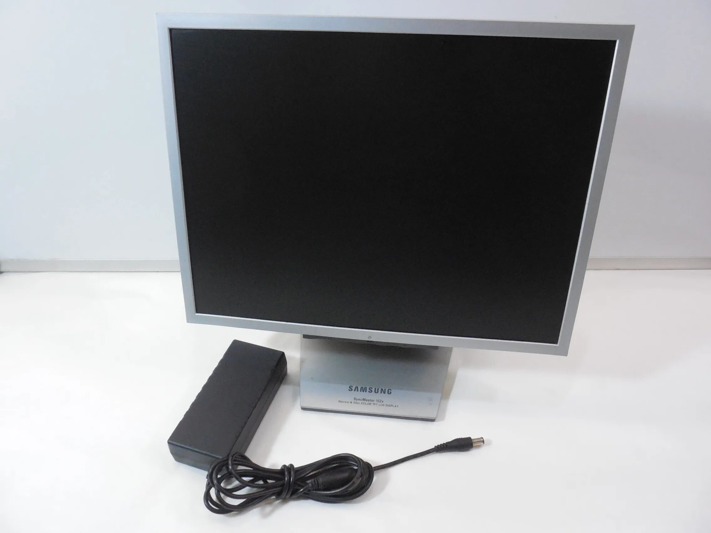 Самсунг а 15 экран. Samsung SYNCMASTER 152x. Samsung 152x монитор. TFT 15" Samsung SYNCMASTER 152x. Монитор TFT 15 Samsung SYNCMASTER.