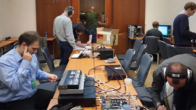 контроль телефонных переговоров. прослушивание телефонных переговоров. прослушивание телефонных переговоров. прослушка телефонных разговоров. прослушка полиция.