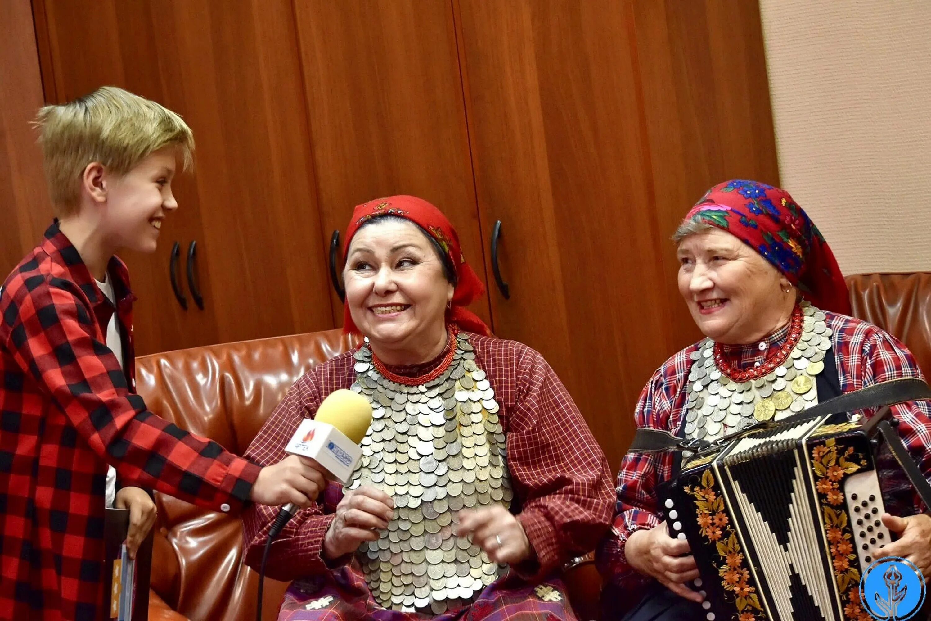 Бурановские бабушки заинька. Бурановские бабушки заинька. Бурановские бабушки 2008. Бурановские бабушки артисты. Бурановские бабушки фото.