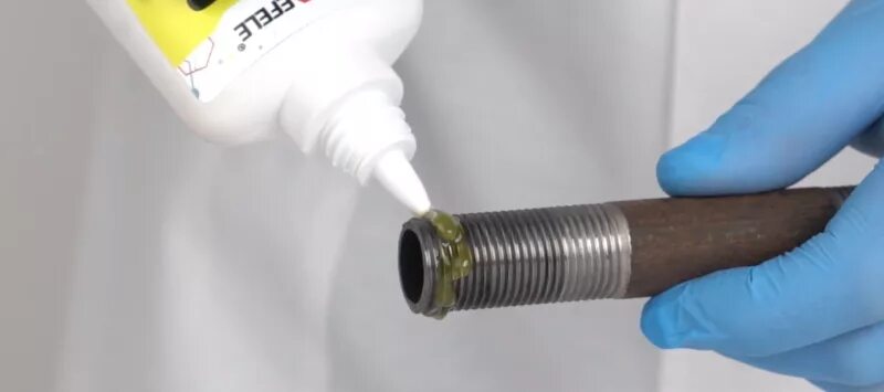 Герметик резьбовой loctite si 5331. Локтайт 8104. Анаэробный резьбовой герметик. Клей-герметик анаэробн. Резьбовой фиксатор loctite синий.