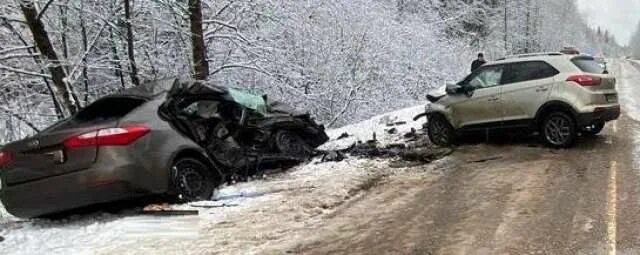 Россия 22.11 2021. ДТП В Новгородской области. ДТП Боровичинский район. Авария в Боровичском районе 30 декабря 2022. Вчерашнее ДТП В Боровичах.