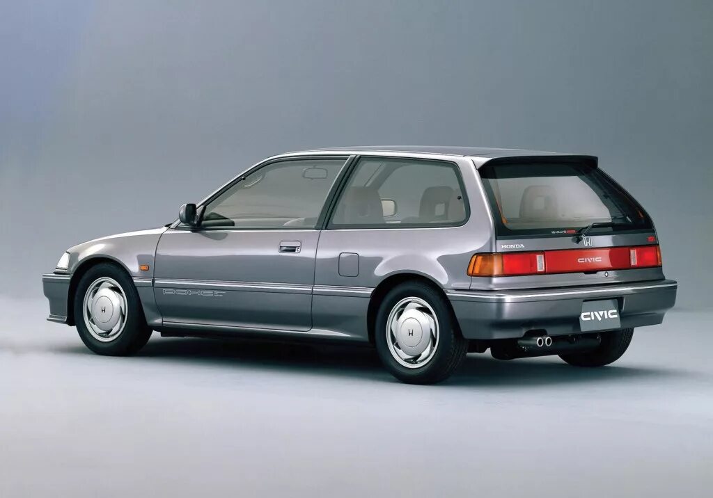 Honda 3 двери. Honda Civic 4 поколение. Honda Civic 3 поколение хэтчбек. Honda Civic Hatchback 1990. Honda Civic 1990 хэтчбек.