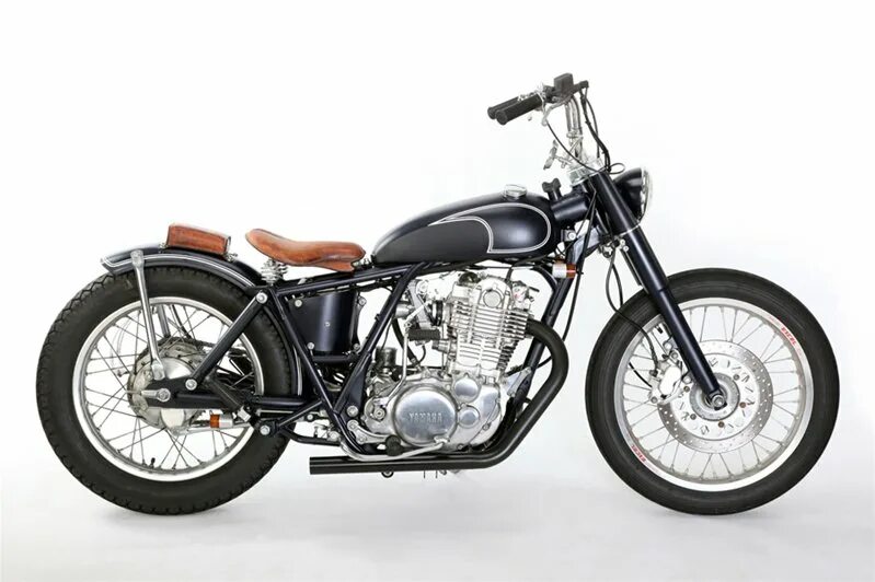 Yamaha sr400-2. Yamaha sr. Yamaha sr 400 2015. Yamaha sr400 classic. Yamaha sr400-3.