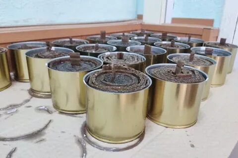 Где принимают банки для окопных свечей
