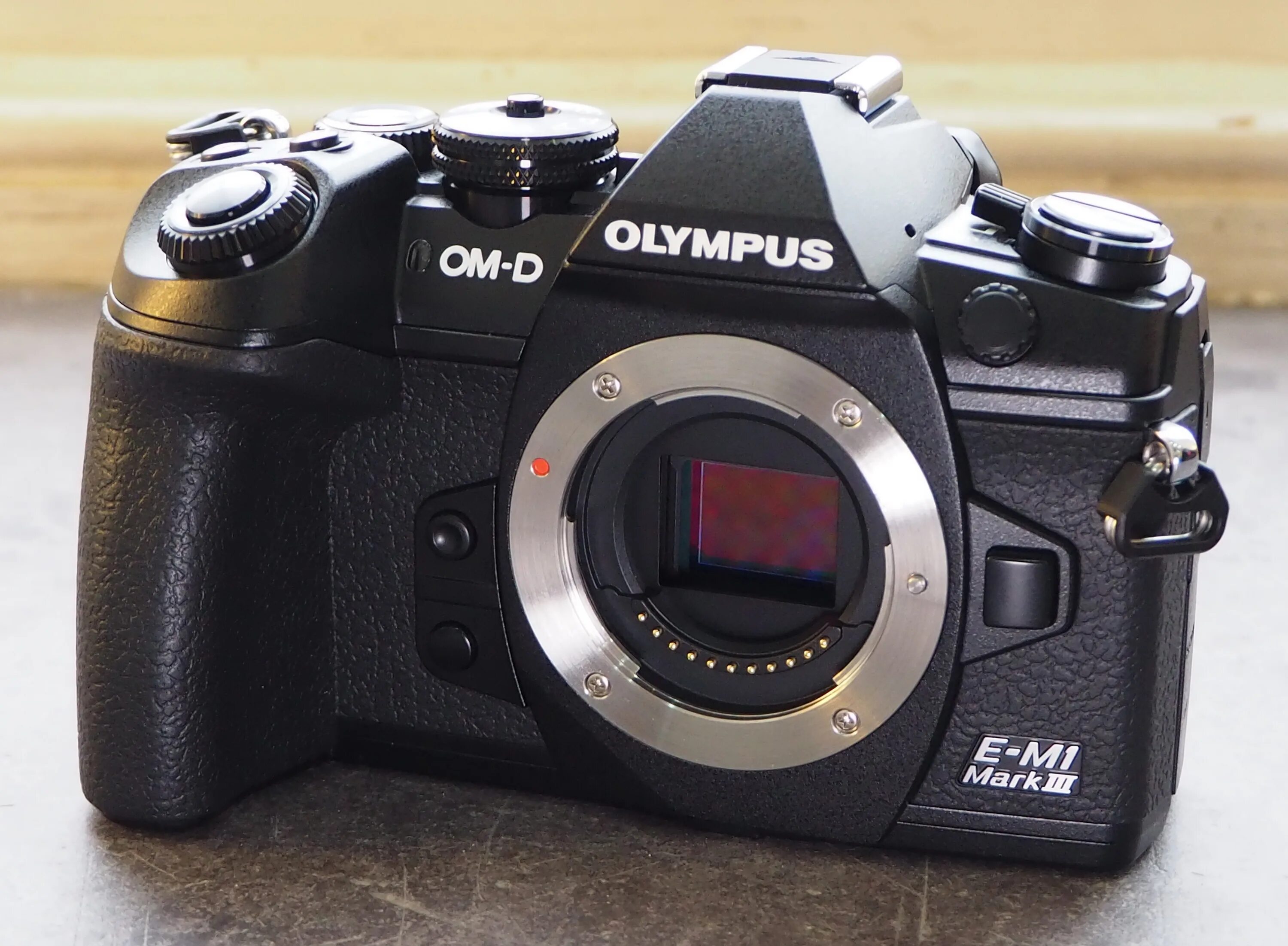 Olympus om-d em1 Mark III. Olympus om-d e-m1 Mark III body. Olympus om-d em 1 m III. Olympus om-d e-m1 Mark II.