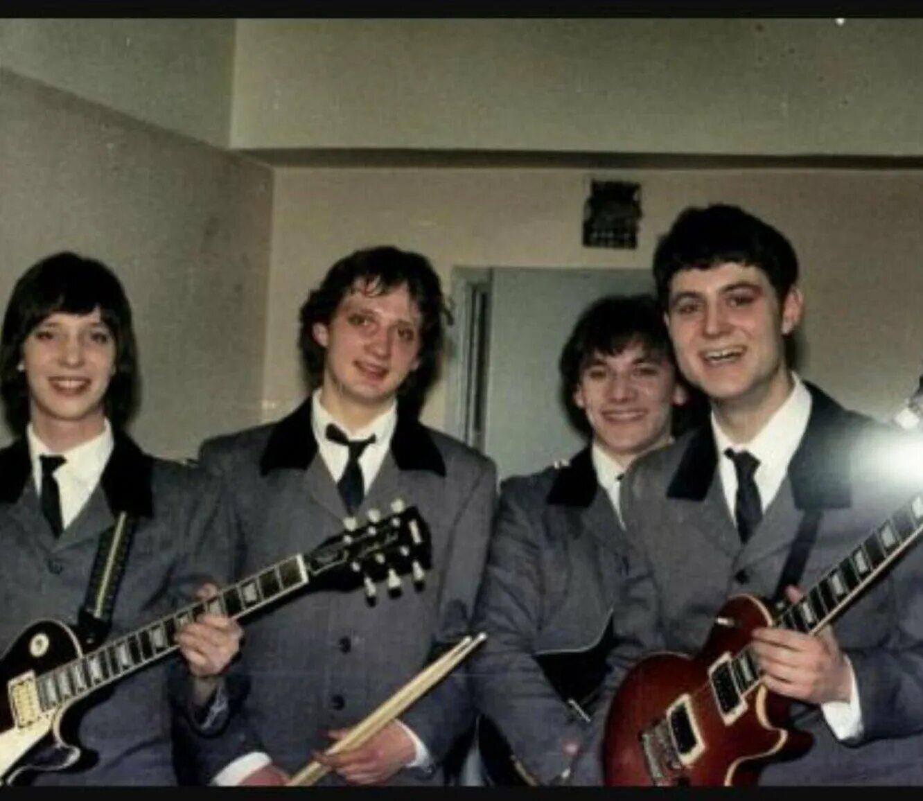 Бит квартет секрет 1983. Молодой секрет. Солист группы секрет. Николай фоменко группа секрет. Бит квартет секрет 1983.