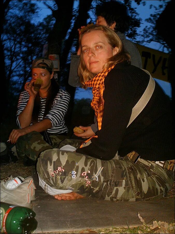 Шалман что это. Шалман одесский. шалман фото. барахляный шалман. грязный шалман.
