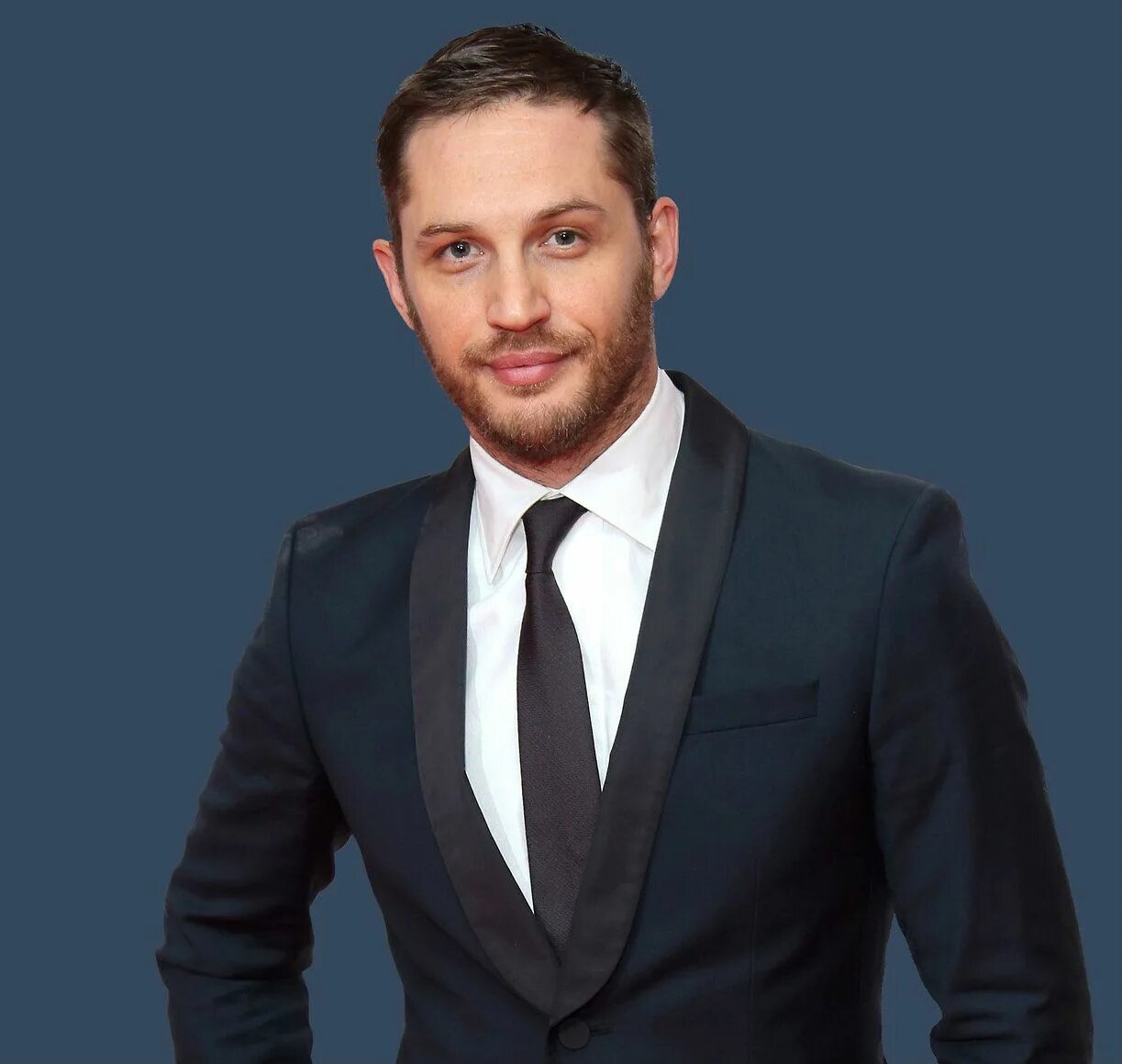 Том харди дата. Tom Hardy. Том Харди фото. Актер том Харди молодой. Том Харди красавчик.