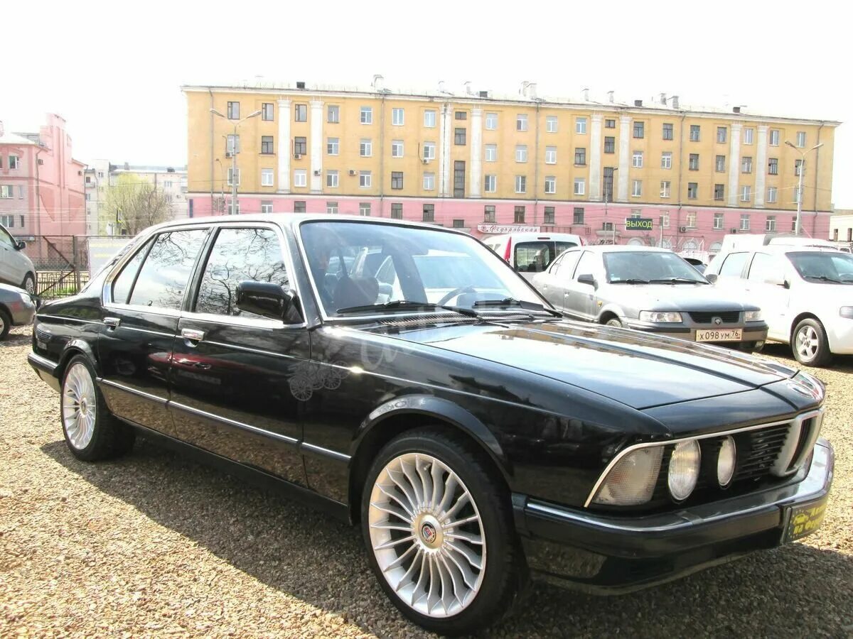 Классическая роскошь BMW 728i: коллекция фотографий Авто-мото orion-tennis.ru