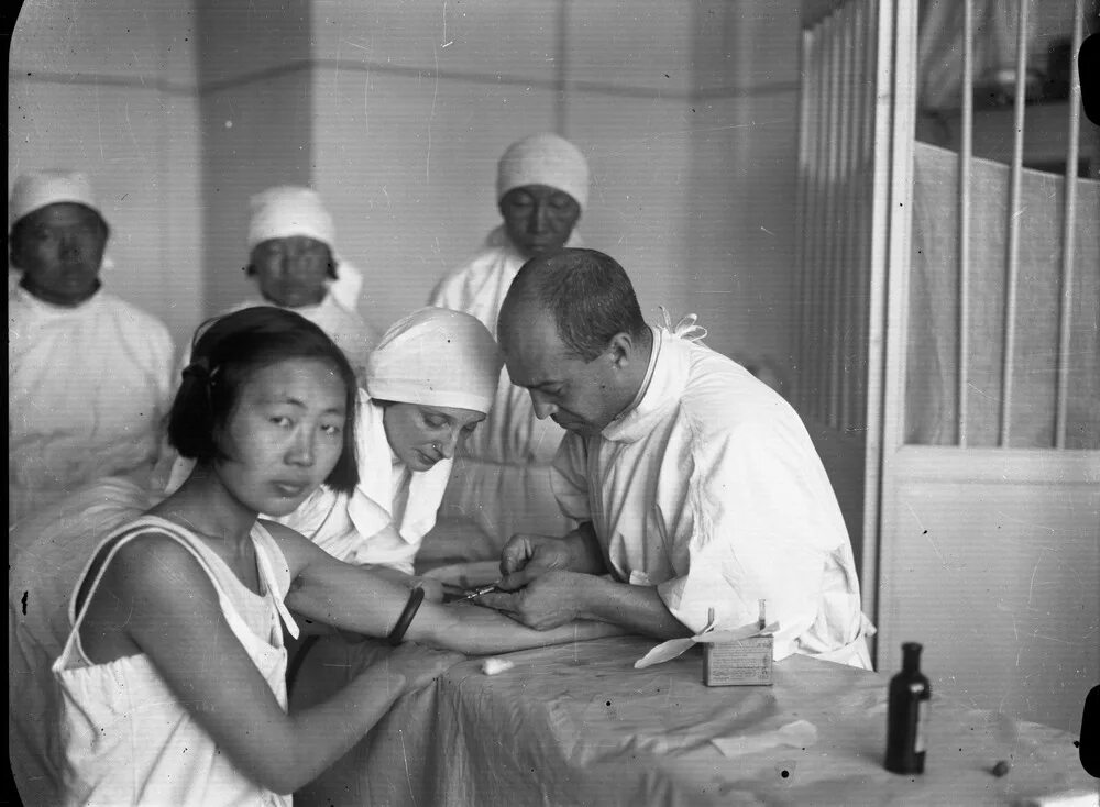 В медицинский в 30 лет. В медицинский в 30 лет. Больница в америке 1920х. Шлык ректор ростгму. В медицинский в 30 лет.