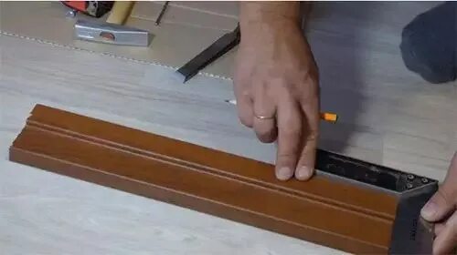 Как собрать дверную коробку с дверью