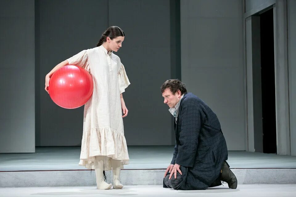 Спектакль «визит дамы» тетар акимова. Корневильские колокола спектакль. Спектакль бабий. Опера корневильские колокола в санкт петербург опера. Театр комедии акимова игроки.