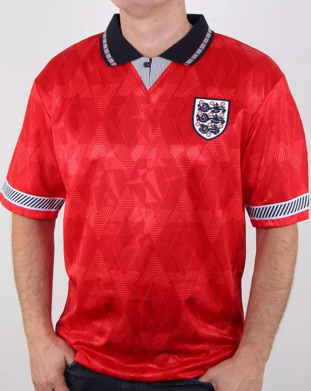 Футболка сборной Македонии. Футболка сборной Англии 2006. England away Shirt. Ретро футболка сборной Англии. Red away