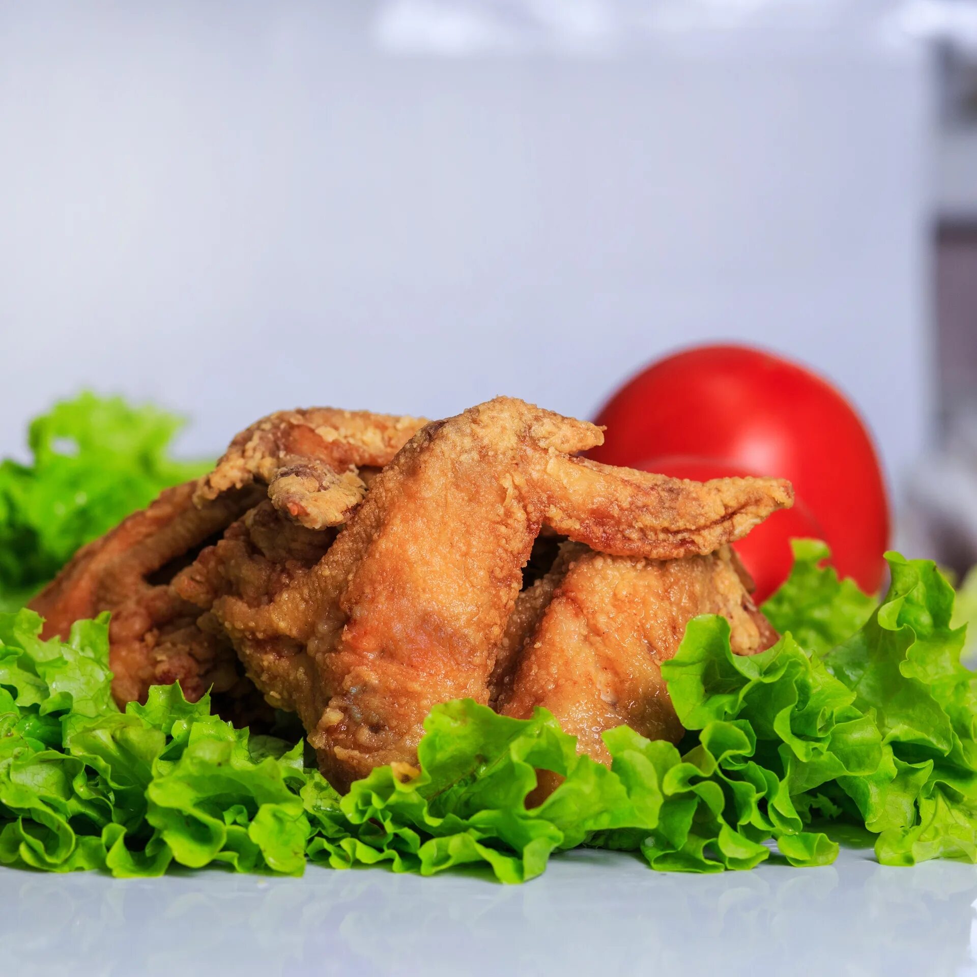 Куриные крылышки с макаронами. Крылья куриные. куриные крылышки продукт. куриные крылышки на 23 февраля. крылышки куриные половинка.