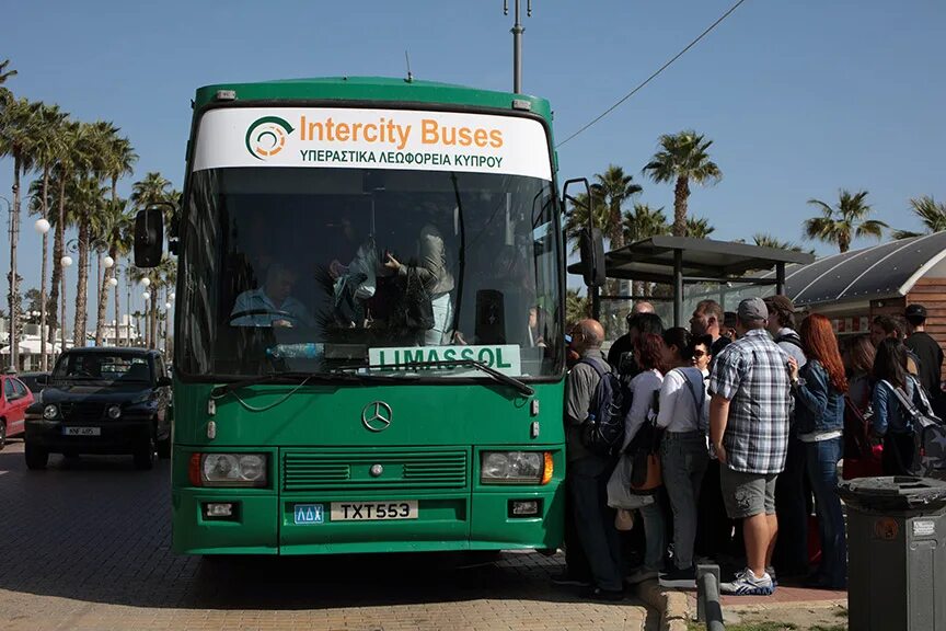 служба message queuing. Welcome rico и rikas trap service bus. мерседес спринтер развозка. фон enterprise service bus. Bus.