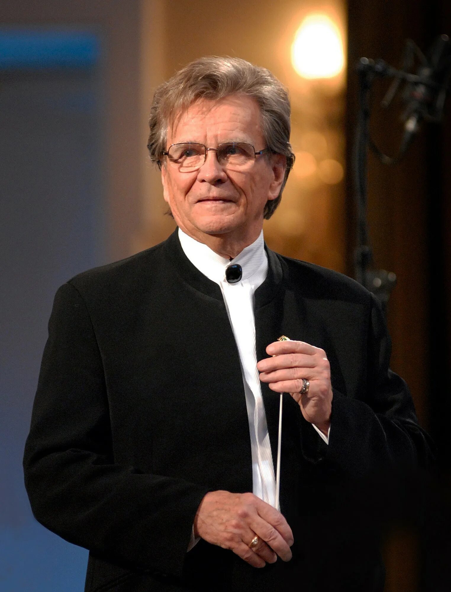 Владимир иванович дирижер. Дирижер валерий абисалович гергиев. Дирижер года. Дирижер мариинского театра валерий гергиев. Абисал заурбекович гергиев.