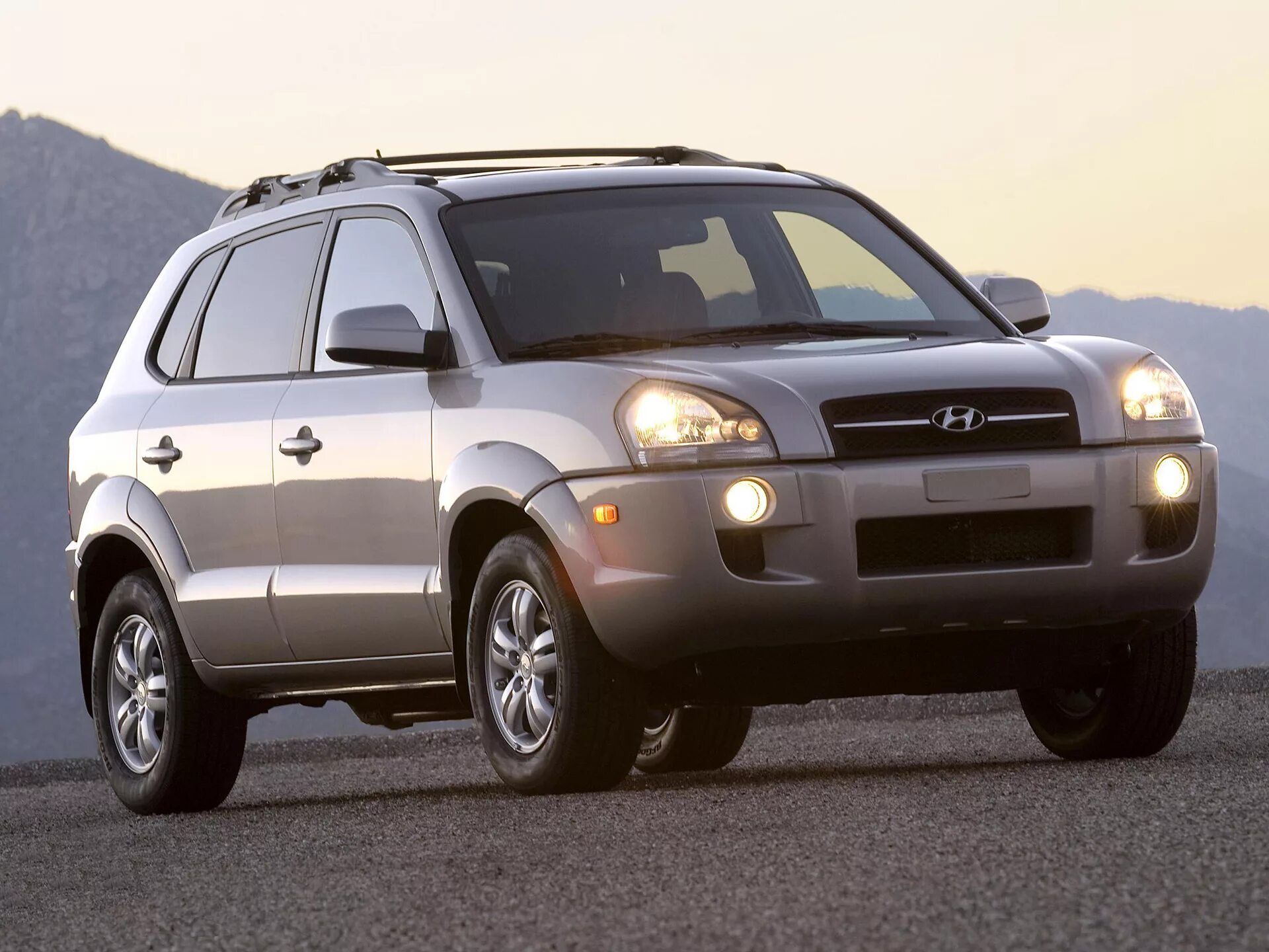 Туксон проблемы. Хендай туссан 2008. джип хундай туксон. hyundai tucson 2007. хендай туссан 2005.