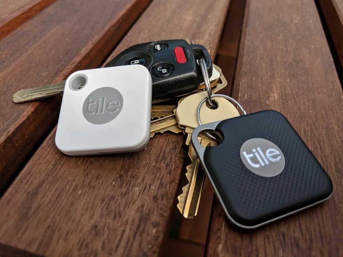 Best keys. Gps tracker для ключей лапа. tracker 2 ключ. keys для компа. bluetooth трекер для ключей на англи.