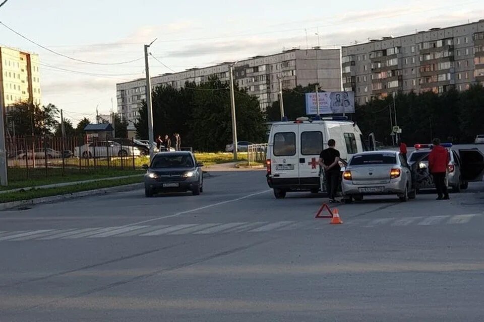П линево. Водитель. Приглашаем к сотрудничеству такси. Работа водителем линево. Водитель категории с.