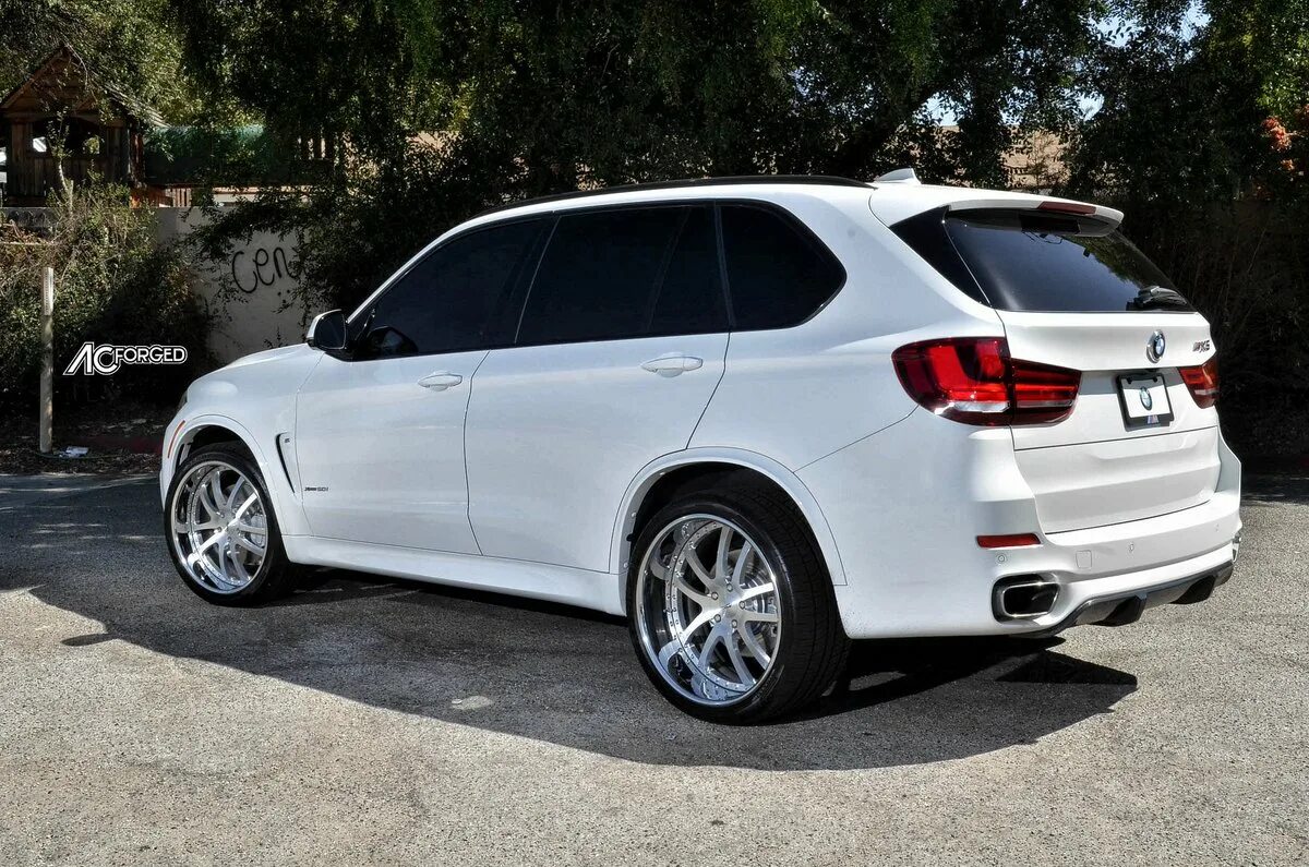 BMW x5 r22. BMW x5 f15 r21. BMW x5 f15 r19. Диски на BMW x5 f15 r22. X 5 0.5 x 1