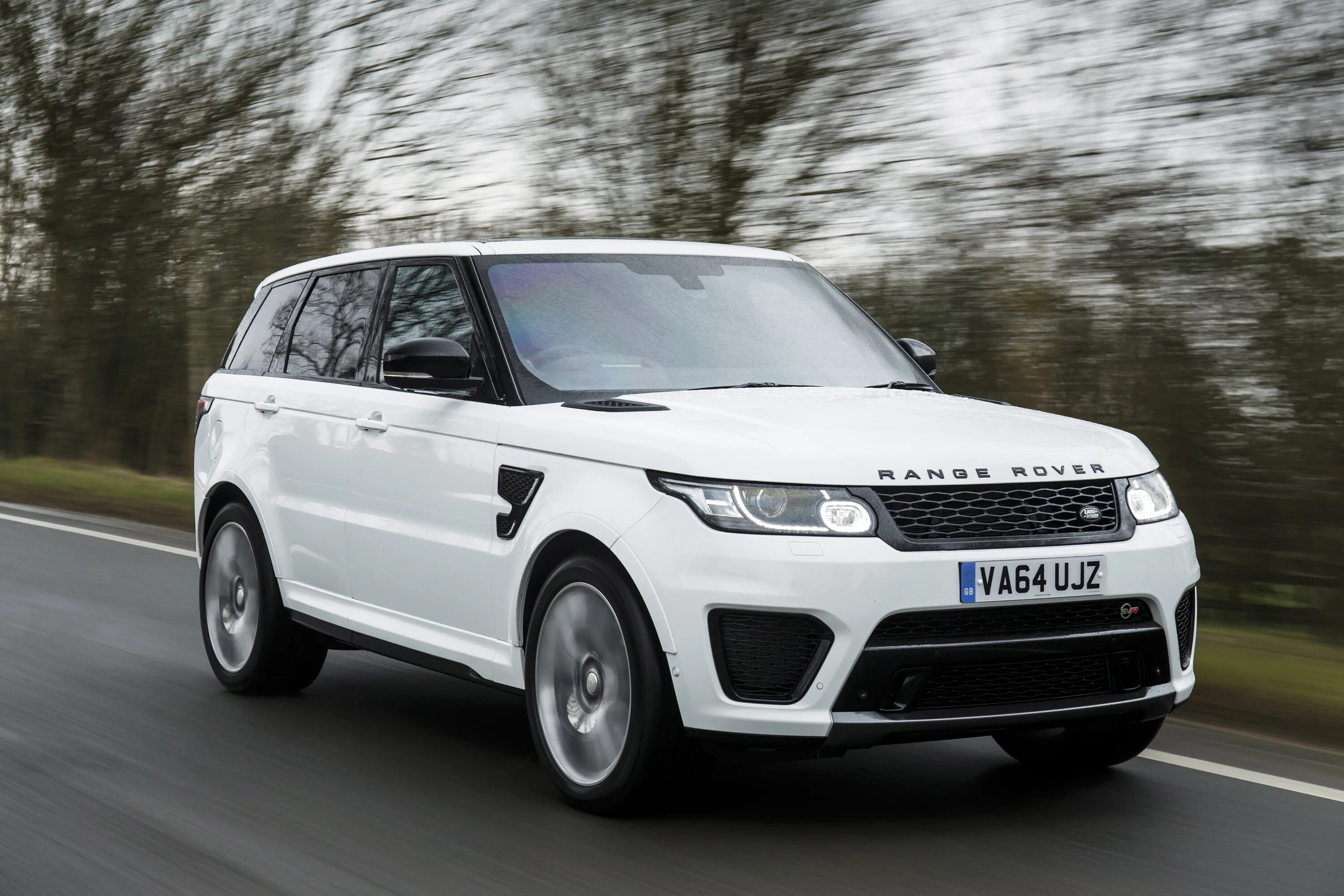 Land rover sport 2015. Рендж Ровер спорт 2015. Рендж Ровер 2015. Range Rover 2015. Range Rover Sport SVR 2020.