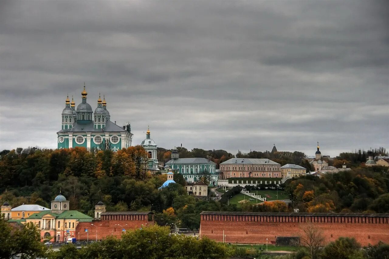 Достопримечательности смоленска и его окрестностей. Смоленск Россия. Смоленск город. Смоленск город России. Смоленск фото.