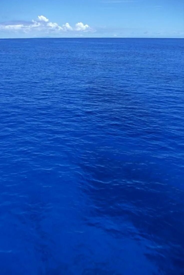 Воды тихого океана. Голубое море. Вода в Атлантическом океане. Синий океан. Морская гладь.