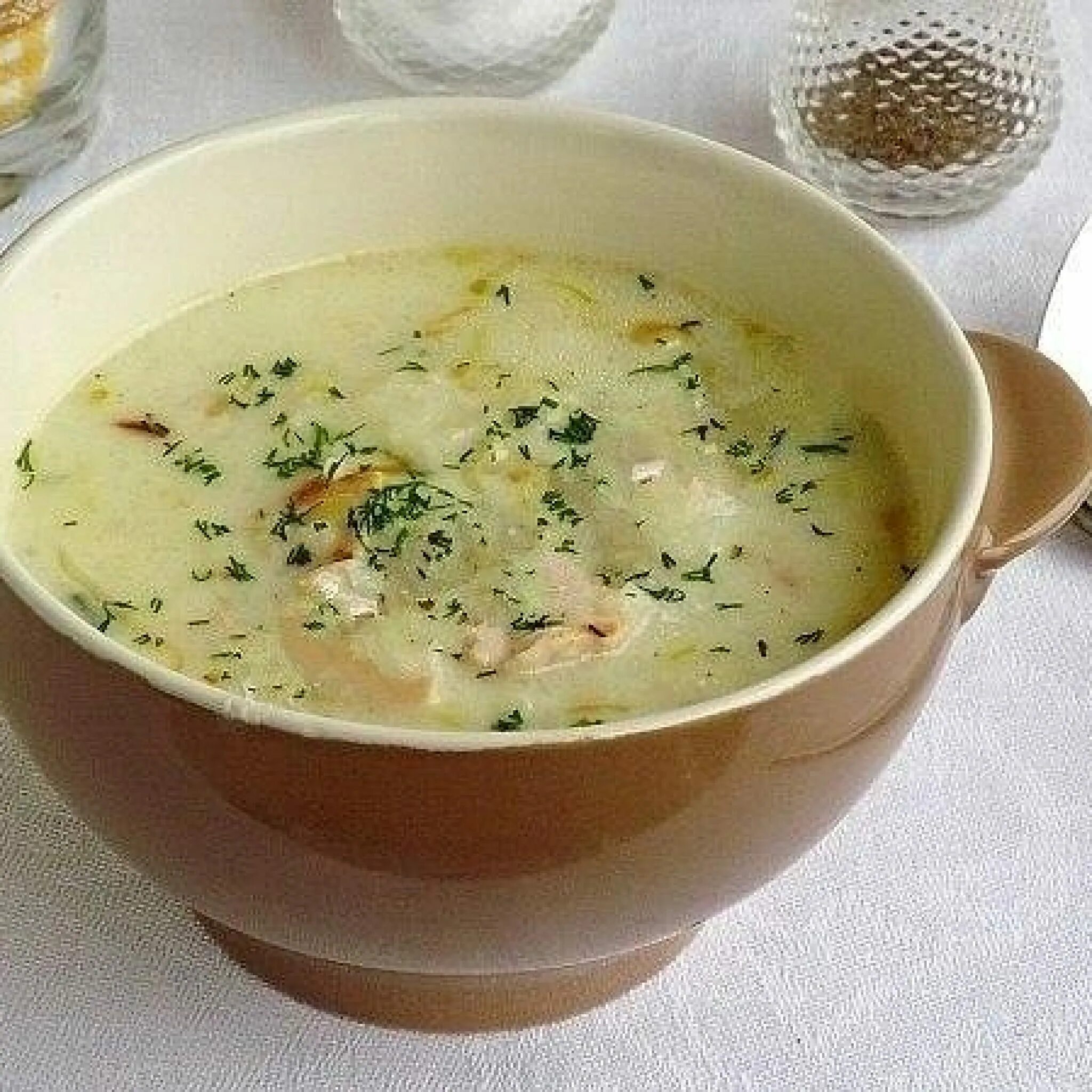 Английский куриный суп с плавленым сыром. Куриный суп с плавленным сыром. Английский куpиный суп с плaвлeным сыpом.. Куриный суп с плавленым сыром. Куриный сырок