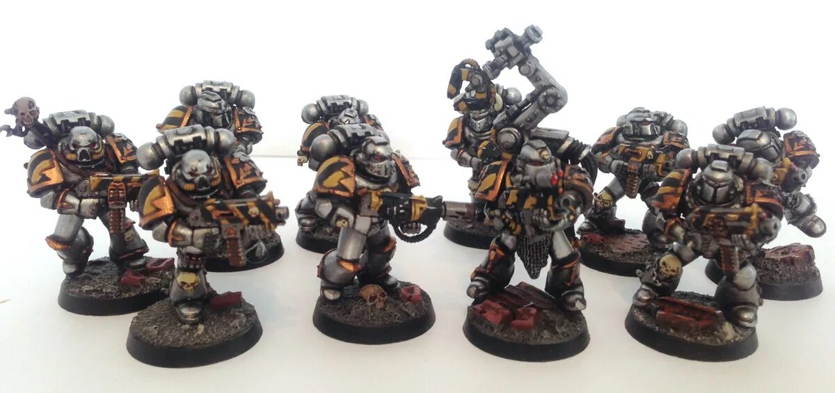 Пауэр инсайд футболки. Бронированная армейская футболка. Iron army mc новомосковск. Iron army. Iron warriors army.