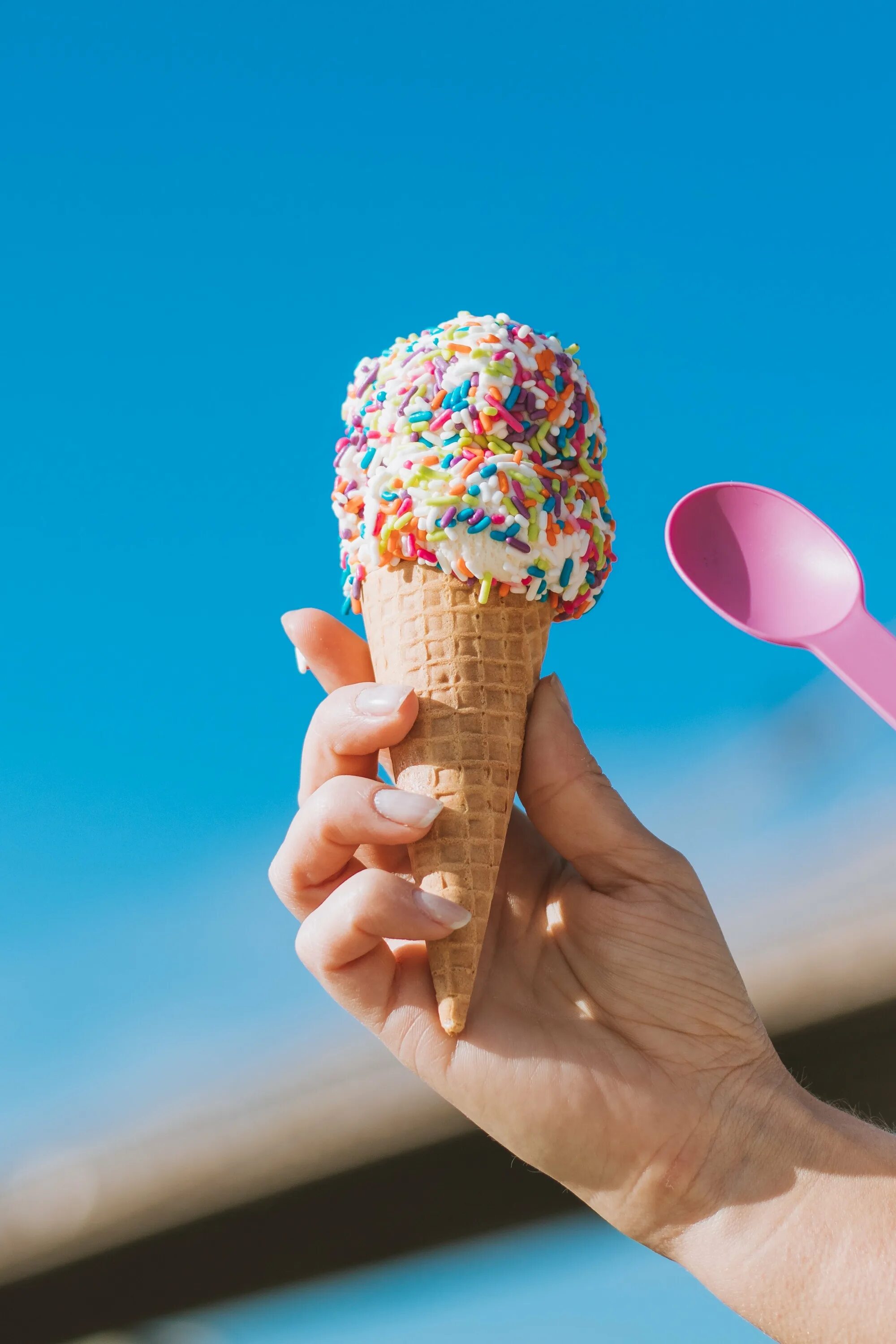 Включи про мороженое. Мороженое. Красивое мороженое. Мороженое в рожках. Красивое мороженое в рожке.