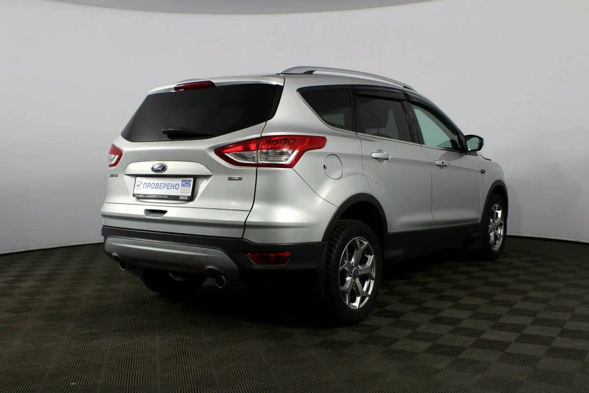 Какая куга лучше. Ford Kuga 2016. Форт Куга 2016э. Форд Куга 2015. 1850195 Ford Kuga.