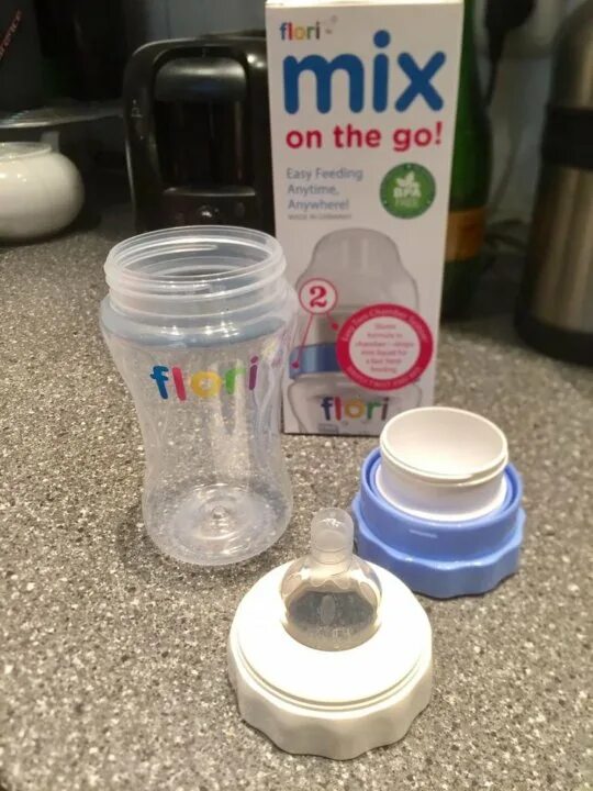 Bebe due бутылочка полипропиленовая с антиколиковой системой и термодатчиком medic, 330 мл с 3 мес. Бутылочка со смесью. Чудо бутылочка flori с отсеками. Бутылочка с отсеком для смеси. Essential baby bottle + dispenser.