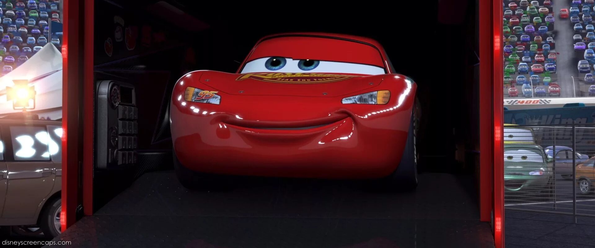 Видео про маквина. Молния Маквин 2006. Молния Маккуин Тачки 2006. Cars 2006 Lightning MCQUEEN. Молния Маквин кчау 95.